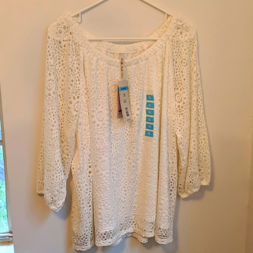 NWT Leo & Nicole